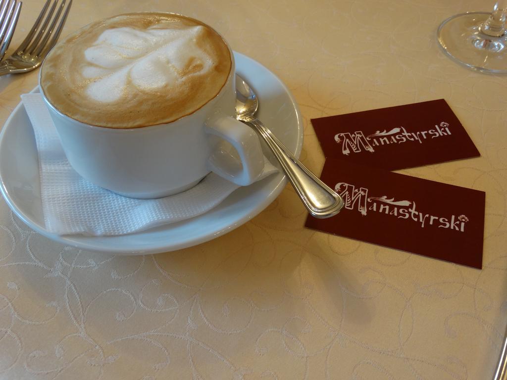 Hotel Monastyrski Minsk City Centre エクステリア 写真