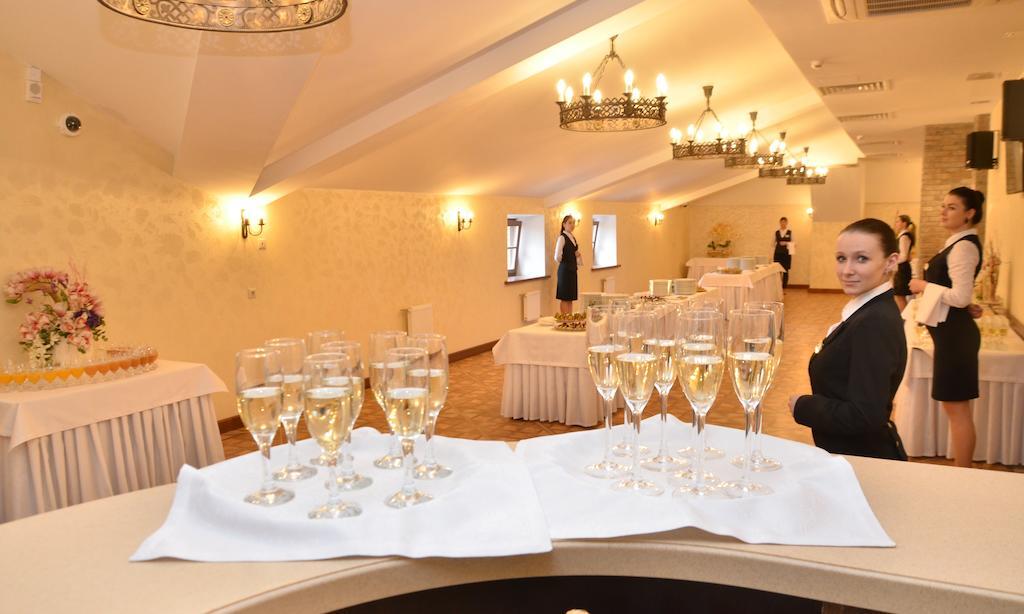 Hotel Monastyrski Minsk City Centre エクステリア 写真